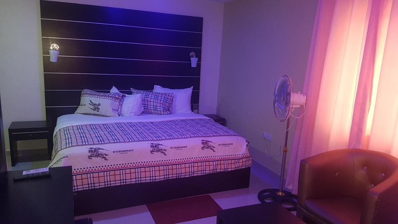 November 5 Hotel Bale Akiosi ภายนอก รูปภาพ